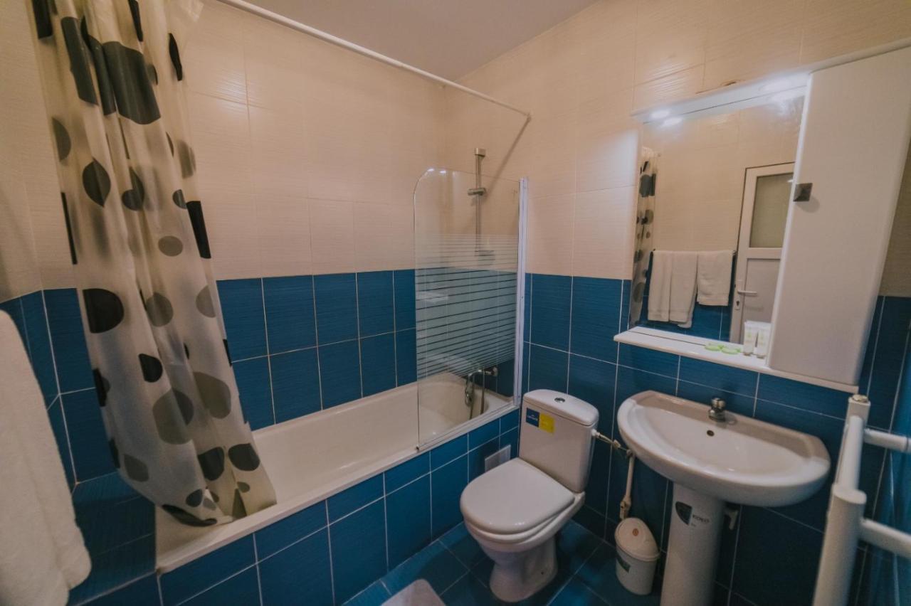 Hostel Denisa Buzău Exteriér fotografie