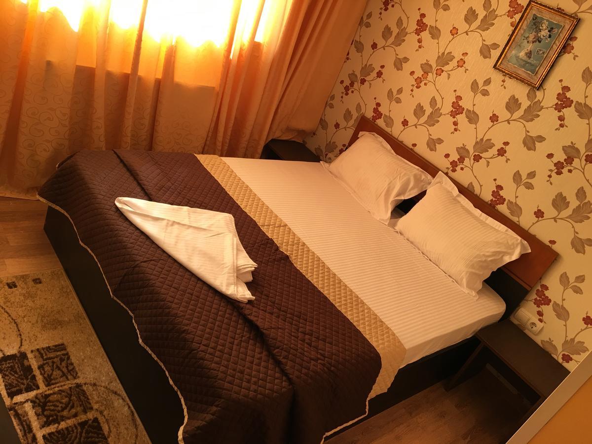 Hostel Denisa Buzău Exteriér fotografie