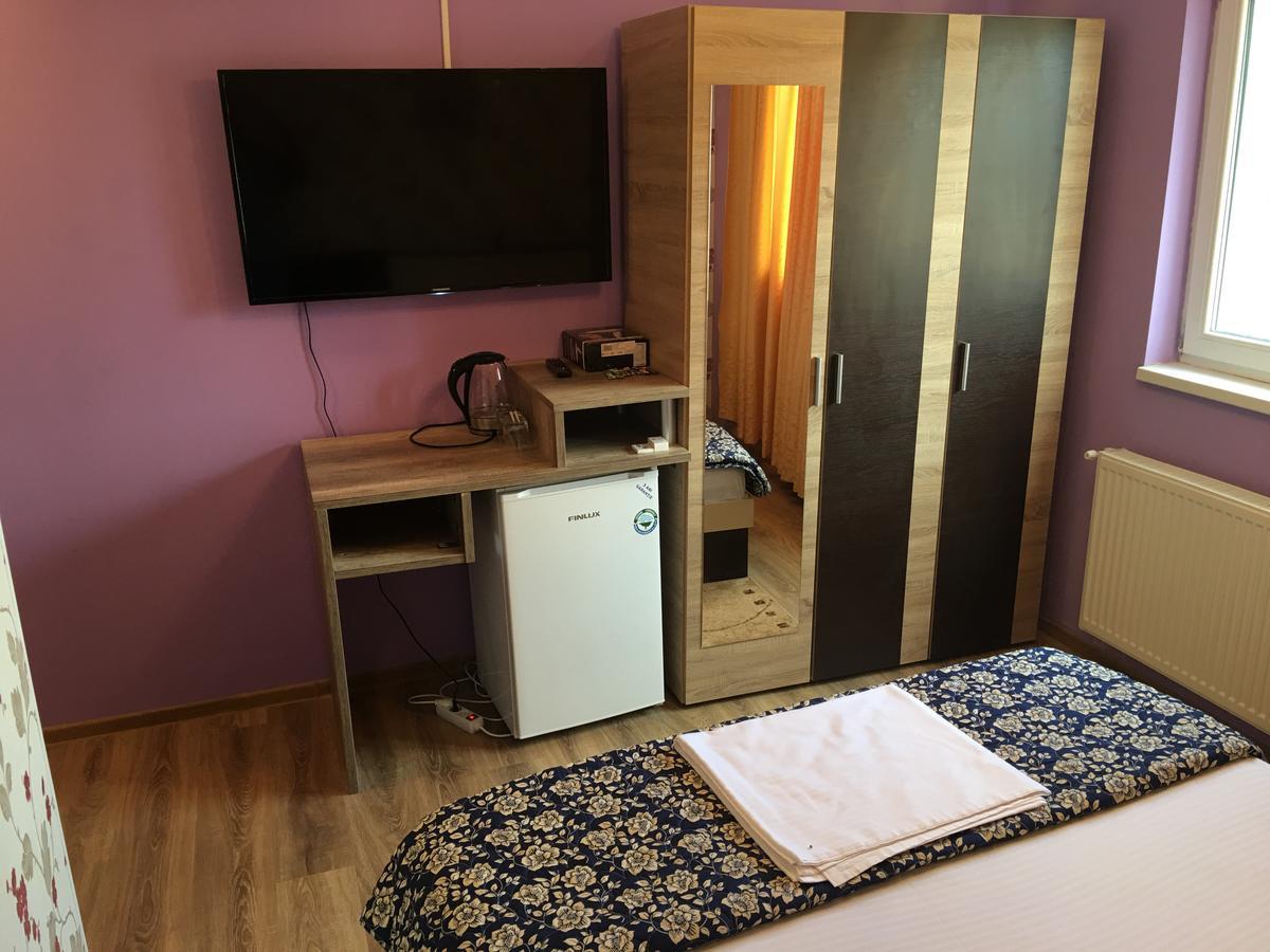 Hostel Denisa Buzău Exteriér fotografie