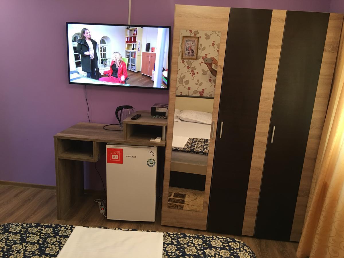 Hostel Denisa Buzău Exteriér fotografie